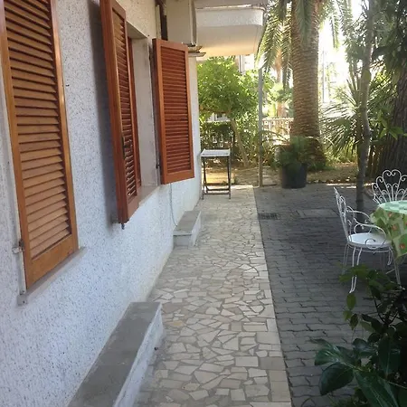 Walhalla Aparthotel