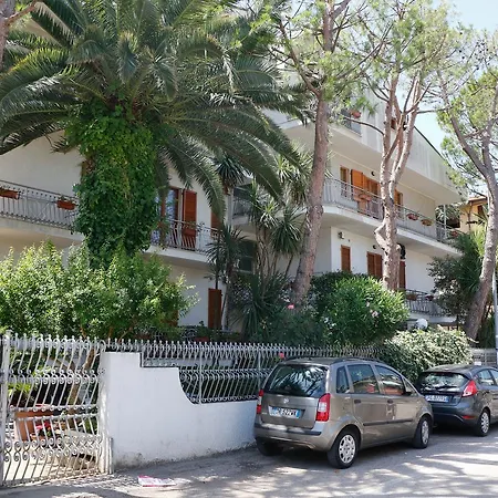 Lägenhetshotell Walhalla Alba Adriatica